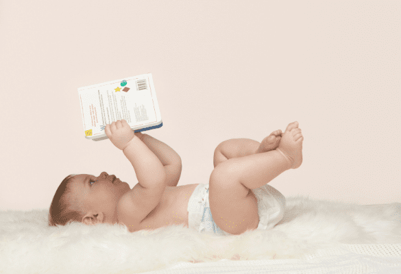 Donner un livre à bébé : Pourquoi est-ce bénéfique ?