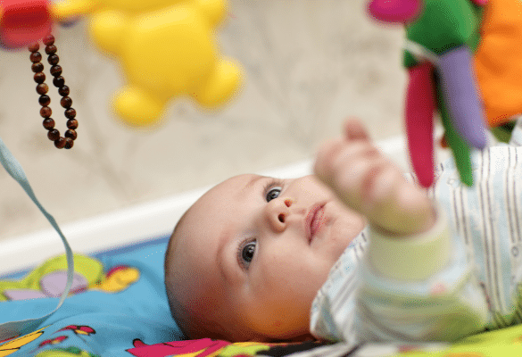 Quels jouets d'éveil choisir pour bébé ? – Pass'Santé Jeunes